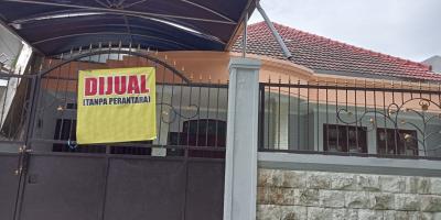 Rumah Baruk Utara SHM Bagus Daerah Rungkut Surabaya