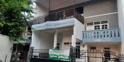 Rumah 2 Lantai di Penjaringan Sari Rungkut Sangat Bagus
