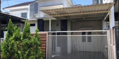 Rumah Murah Sangat Bagus di Perumahan Royal Park