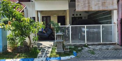 Rumah Siap Huni Lokasi Puri Surya Jaya Gedangan Sidoarjo Rumah Siap Huni Lokasi Puri Surya Jaya Gedangan Sidoarjo