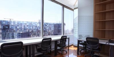 Service Office - Private Room Lokasi Strategis Kasablanka