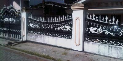 Jual Rumah Ekstra Luas Di Belakang Ciputra World jl Mayjen Sungkono Surabaya Barat