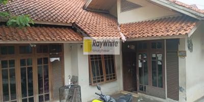 Rumah Dijual Lokasi Strategis Area Jatipadang