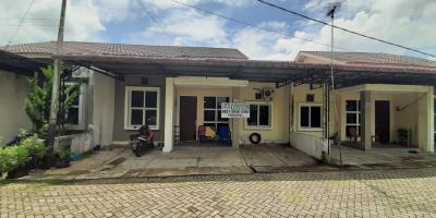 Rumah Greenhill, Parit Haji Husin 2, Pontianak, Kalimantan Barat