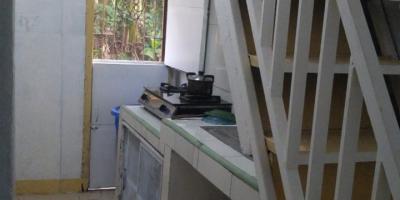 Dijual Rumah Strategis Hook Depok