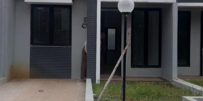 Rumah siap huni lokasi strategis di depan jalan lebar 20m2