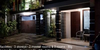 Dijual & Sewa Cepat Rumah Mewah 3 Lt Lippo Karawaci Tangerang Siap Huni