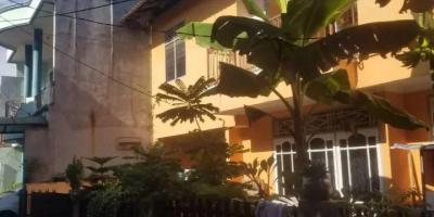 Dijual cepat BU rumah 2lantai Kembangan Jakarta Barat dekat Univ Mercubuana