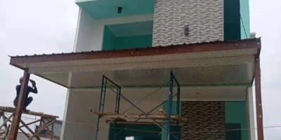 Rumah ready 2lantai ada kolam renang Pondok Melati Pondok Gede Bekasi