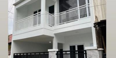 Rumah 2lantai Bintara Bekasi akses stasiun Cakung 