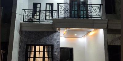 Rumah mewah siap huni full furnish dekat tol Cimanggis Depok 