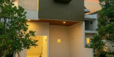 Rumah dua lantai siap huni Cijantung Pasar Rebo Jakarta Timur