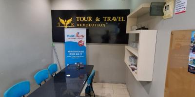 Jual Cepat, Butuh Uang !! di ITC Kuningan Lantai 3 Jual Cepat, Butuh Uang !! di ITC Kuningan Lantai 3