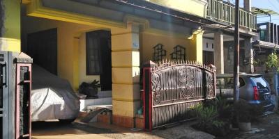 Rumah Dijual Dekat Kampus UNJANI Universitas Jenderal Achmad Yani Kota Cimahi Rumah Dijual Dekat Kampus UNJANI Universitas Jenderal Achmad Yani Kota Cimahi