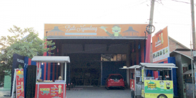 Dijual Tanah dan bangunan (bekas rumah makan) Sambi Kerep Surabaya Jawa Timur