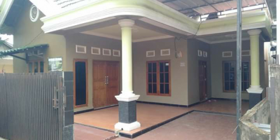 Dijual Cepat Rumah Besar Harga di Bawah pasaran B.U