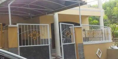 Rumah Disewakan 2 Lantai di Perumahan Babatan Pilang Dekat Kampus UNESA Surabaya