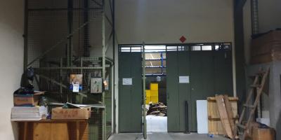 disewakan pergudangan / ruko gandeng gudang + kantor , PIK, Jakarta Utara disewakan pergudangan / ruko gandeng gudang + kantor , PIK, Jakarta Utara