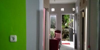 Rumah siap huni di ngamprah dekat ke ULTRA Cimahi