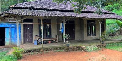 Jual Rumah Bonus Kebun Durian Karangpandan Karanganyar