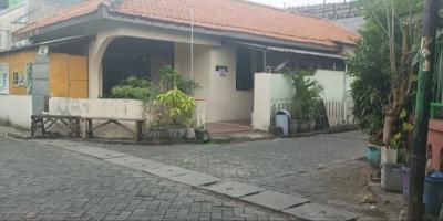 Rumah hook Lokasi kendangsari Surabaya