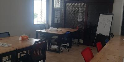 Dijual Rumah Luas 488 m2 di Cilandak Barat, Jakarta Selatan