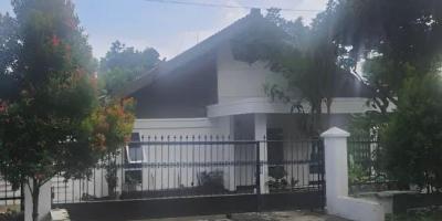 Dijual Rumah di Komplek Pertanian Loji Bogor