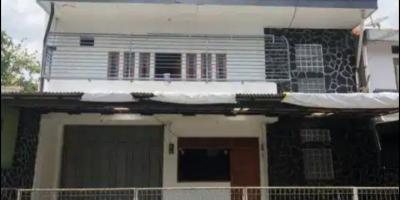 Dijual Rumah SHM di Jalan Gumuruh, Bandung
