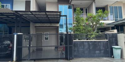 Dijual Rumah Bagus di Perumahan Taman Modern, Jakarta Timur