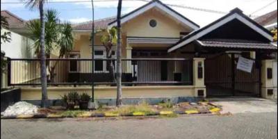 Dijual Rumah Kosong di Rungkut Mapan Selatan, Surabaya