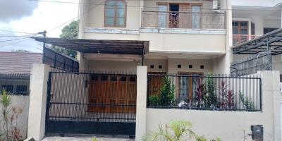 Dijual Rumah 2 Lantai di Kebon Jeruk, Jakarta Barat