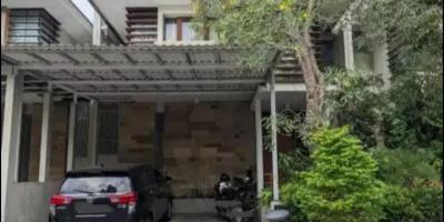 Dijual Rumah 2 Lantai di Newton Hill Citraland, Surabaya