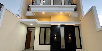 Rumah Baru Modern Perumahan Greenlake Wonorejo Rungkut Surabaya Timur