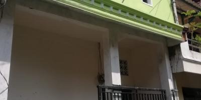 Jual Rumah Kost Baru Renovasi di Jalan Mojo Surabaya