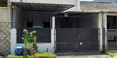 Rumah Murah Baru Renovasi Di Perumahan Puri Indah Sidoarjo Kota Rumah Murah Baru Renovasi Di Perumahan Puri Indah Sidoarjo Kota