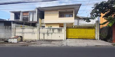 RUMAH MINIMALIS SIAP HUNI DI JALAN CIGADUNG DAGO BANDUNG RUMAH MINIMALIS SIAP HUNI DI JALAN CIGADUNG DAGO BANDUNG