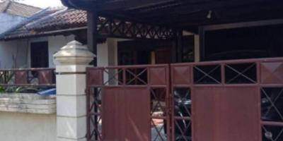 Disewakan Rumah Siap Huni Lokasi Ketintang Permai Surabaya Selatan Disewakan Rumah Siap Huni Lokasi Ketintang Permai Surabaya Selatan