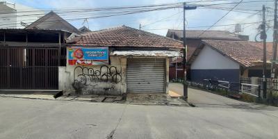 KONTRAKAN 4 PINTU DAN WARUNG KAWASAN STRATEGIS DI JALAN CIGADUNG DAGO BANDUNG