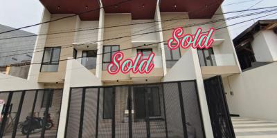 Rumah Baru Minimalis 2 Lantai di Semampir Tengah Surabaya Timur