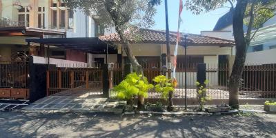 RUMAH VIEW TAMAN DAN PLAYGROUND LINGKUNGAN SEJUK ASRI DAN TENANG DI ARCAMANIK BANDUNG