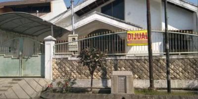 Jual Rumah Gayungsari Barat SHM di Kota Surabaya