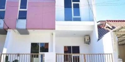 Jual Rumah 2 Lantai di Perumahan Puri Mas Gianyar Surabaya