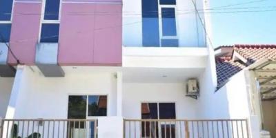Jual Rumah 2 Lantai di Perumahan Puri Mas Gianyar Surabaya Jual Rumah 2 Lantai di Perumahan Puri Mas Gianyar Surabaya