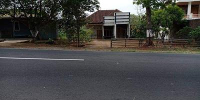 Rumah Strategis Buka Usaha Tepi Jl. Raya Lawu Karangpandan Karanganyar Rumah Strategis Buka Usaha Tepi Jl. Raya Lawu Karangpandan Karanganyar