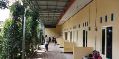 Disewakan Kontrakan 3 petak - Wisma AZA Disewakan Kontrakan 3 petak - Wisma AZA