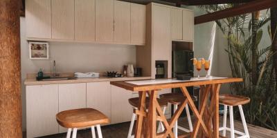 FULLY FURNISHED TROPICAL PRIVATE VILLA IN CANGGU FOR SALE ! FULLY FURNISHED TROPICAL PRIVATE VILLA IN CANGGU FOR SALE !
