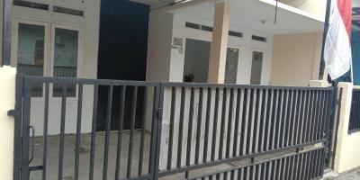 Dikontrakkan/Dijual Rumah Gg Karya Bakti Maulana Cipondoh Tangerang