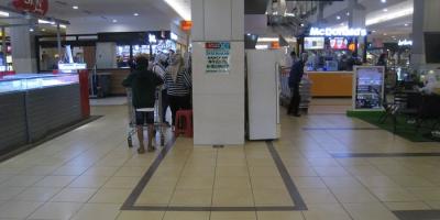 Sewa Stand BG Junction Surabaya - Strategis, Depan Transmart Carrefour Sewa Stand BG Junction Surabaya - Strategis, Depan Transmart Carrefour