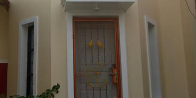 House for Rent, Furnish Furniture, lokasi depan TranStudio Cibubur, hub. 08128415018 House for Rent, Furnish Furniture, lokasi depan TranStudio Cibubur, hub. 08128415018