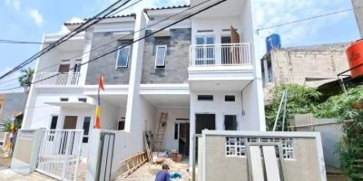 Rumah 2lantai Pasar Rebo Jakarta Timur dekat TB Simatupang Rumah 2lantai Pasar Rebo Jakarta Timur dekat TB Simatupang